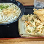 こだわり八輻 - かけ中＋ちく天・かき揚げ・とり天