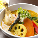 SAKURA BROWN - 料理写真:チキン野菜カリー　１１００円です