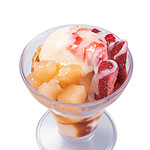 Strawberry & White Peach Premium Pudding Parfait