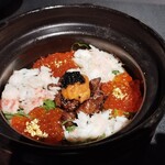 名古屋焼肉きらく - 和牛釜飯