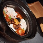 名古屋焼肉きらく - 和牛釜飯