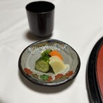 旅亭 田乃倉 - 赤出汁と香の物