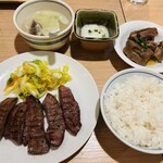 牛たん料理 閣 - 