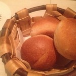 コメドール・エル・カミーノ - パンです。小麦の味がしました。