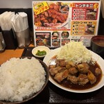 ガツ飯トンテキ食堂コロトン - 