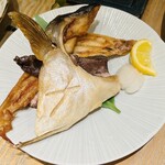 ブランニュー酒場カツオとさくら - ブリカマ塩焼き