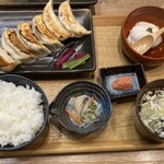 肉汁餃子のダンダダン - 