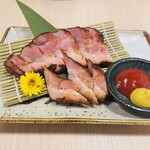 焼き鳥&鍋食べ放題 個室居酒屋 鳥助 - 