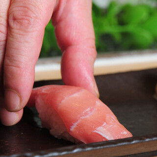 新たな出会いも醍醐味。一押しの注文方法「おまかせで！」