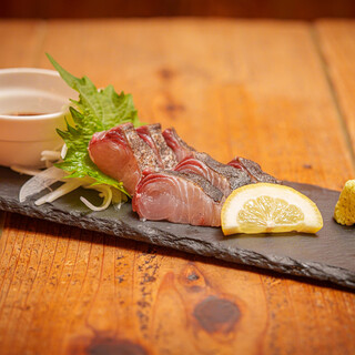 旨みたっぷりの「炙りしめサバ」が、驚きの120円！