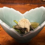 川蝉 - お通し　根付きセリの煮びたし 大和芋