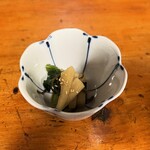 川蝉 - 小鉢　大根とわかめの胡麻油炒め煮