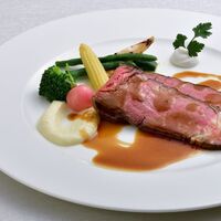 【選べるメインディッシュ】ローストビーフ　レフォール添え
