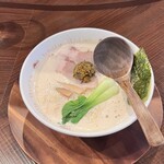 大分ラーメン ヌードルワークス - 
