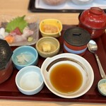 Washoku Nabedokoro Sushi Han - おたふく弁当ぷらす