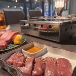 Yakiniku Taishuusakaba Shin Nikuyakiya - 