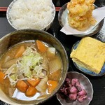 みづ田 - 料理写真:豚汁定食