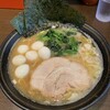 Ichiichiya - ラーメン830円にうずら150円トッピング