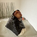 おにぎり屋 梅のり - マグロ角煮