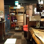 トラナス - 店内