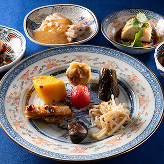 歴史や食文化を学べるメニュー◆歴史の集大成を迎えた四川料理を