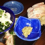 都民酒場魚金 - 白子と毛がに