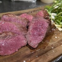 牧草牛フィレ肉のタリアータ
