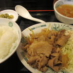 Hidakaya - 生姜焼き定食ご飯小盛（750円）
