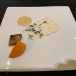 ガストロノミー ジョエル・ロブション - ロックフォール蜂蜜添え