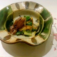 北新地 湯木 本店 - 1番安い2000円ランチ。カウンター席、狭いです。