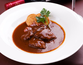 パオム - 15色限定ビーフシチュー