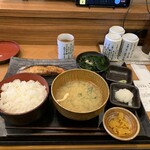 しんぱち食堂 - 