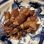 中国四川料理 梅香 - ほたるいか紹興酒漬け。イカさんはおなか（頭？)パンパン旨みいっぱい、そこに酸味を効かせてとても美味しい