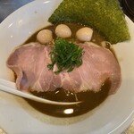 Sanji - 焙煎濃厚煮干ラーメン・うずらトッピング