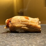 くるますし - ◯対馬産 穴子 笹の葉蒸し焼き