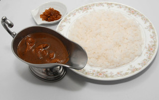 パオム - ぱおむ特性　三笠ホテルカレー（チキン）セット