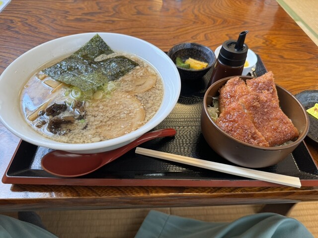 ゆがわ家 - 笈川（ラーメン）の写真