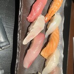 Oishii Sushi To Katsugyo Ryouri Sakananomamma - 