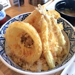 天ぷら 乃々花 - 同行者が頼んだ天丼