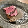 九〇萬 - 料理写真:だるま放牧豚 炭火焼 塩とマッシュルームペースト