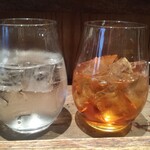 鳥茂 - 焼酎にチェイサーに梅酒ロック