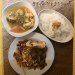 Cafe Bali Campur - メニュー写真：クア・バルン+ナシ・チャンプル