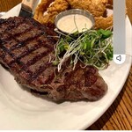 Lone Star Steakhouse & Saloon - 料理写真: