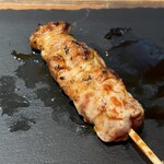 焼鳥唐揚ハイボール - もも(串)