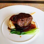 Archange - ホホ肉赤ワイン煮込み