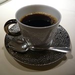 レストランひらまつ 広尾 - コーヒー