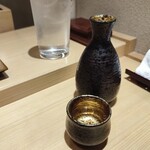 Yokohama Sushi Fukuju - お酒は徳利できました