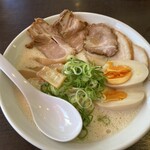 らｰめん いち庵 - 料理写真:鶏パイタン スペシャル