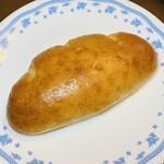 ハチイチベーカリー - 料理写真:クリームパン