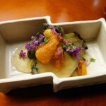 懐石料理 桝田 - 蒸しアワビと雲丹